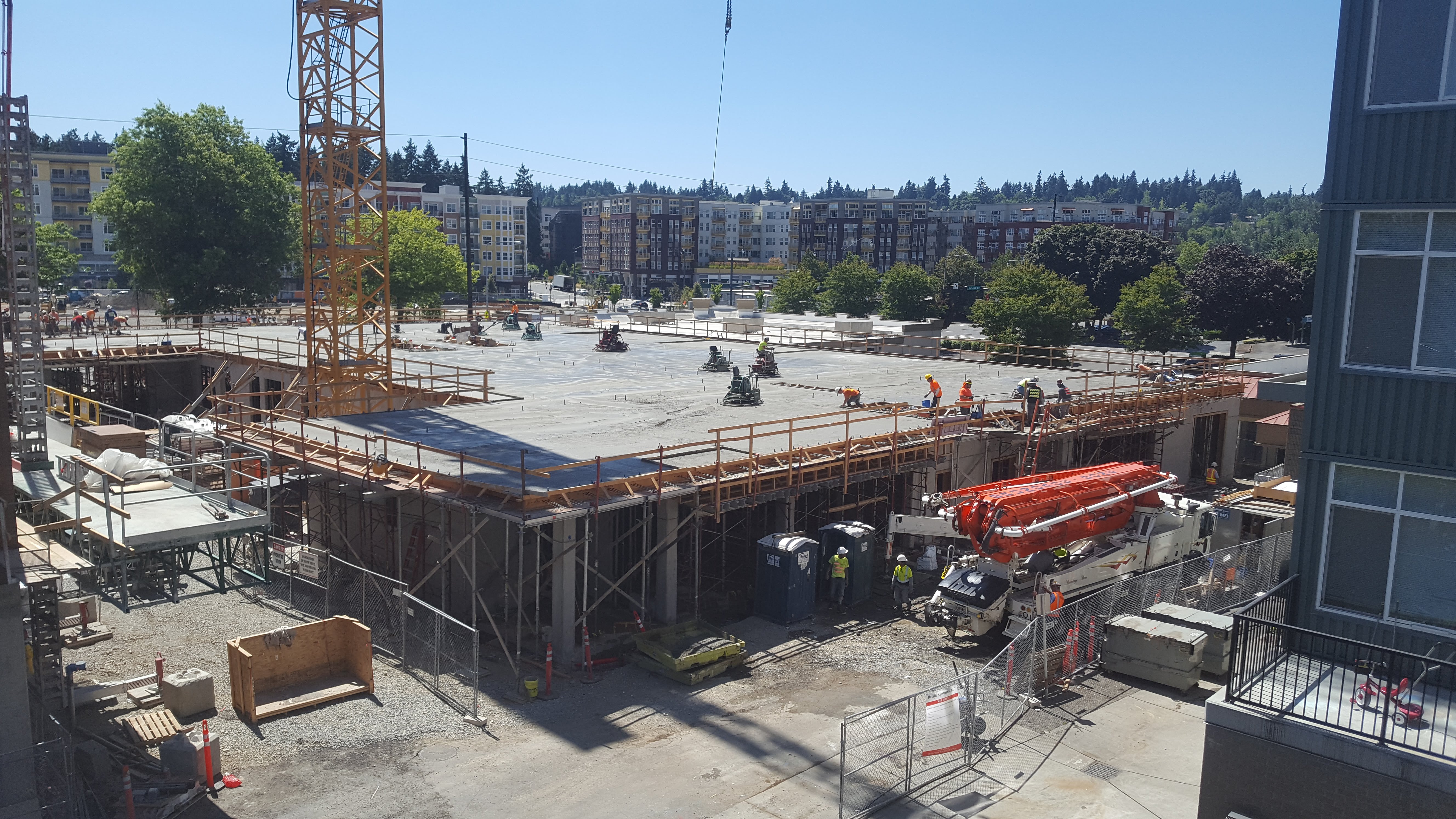 Post-tensioned deck hollow-core panel installation